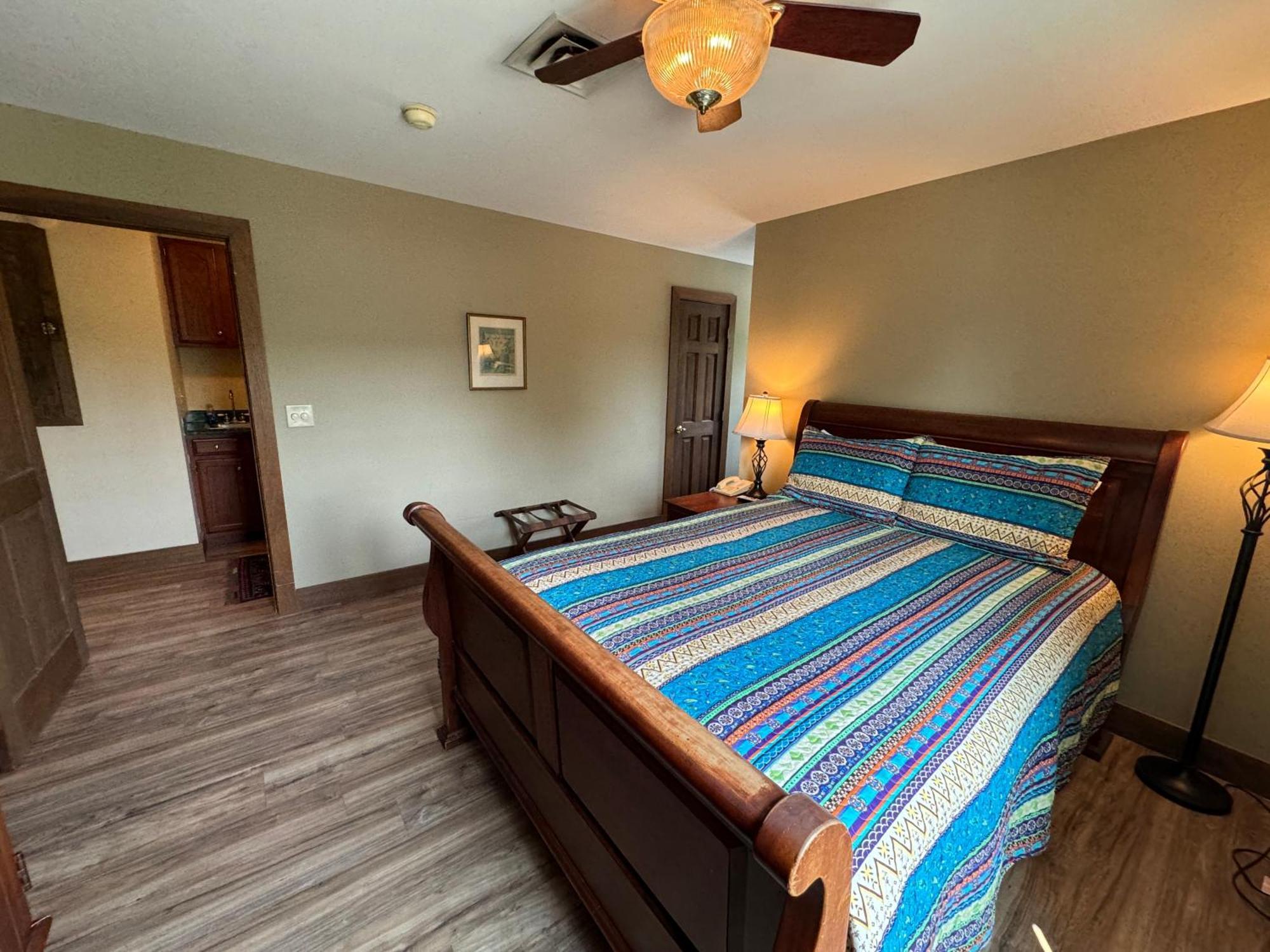 Artists Colony (Adults Only) Hotel Нашвил Екстериор снимка