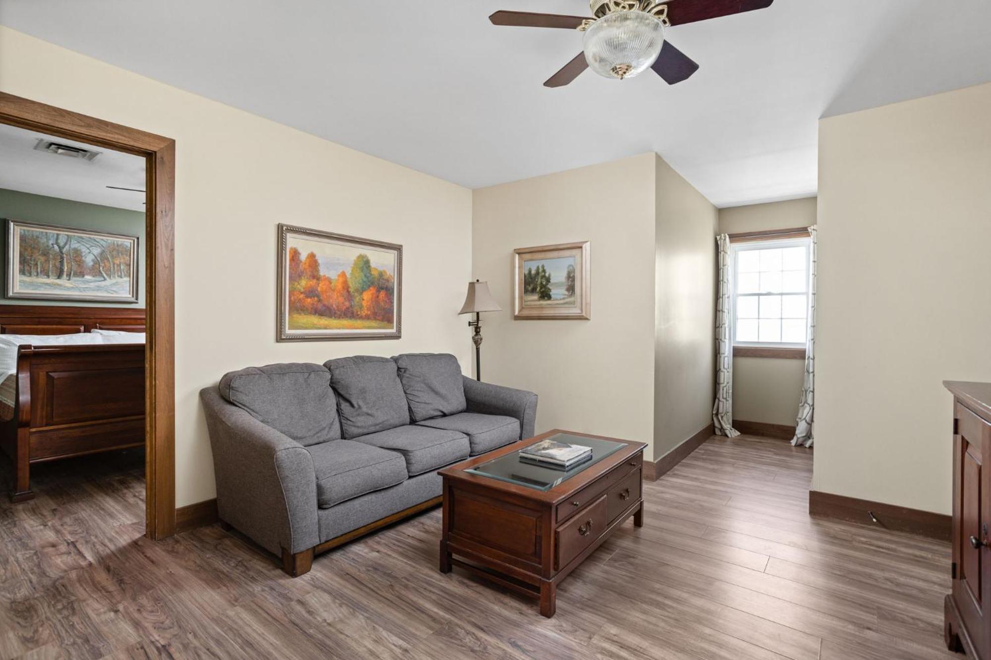 Artists Colony (Adults Only) Hotel Нашвил Екстериор снимка